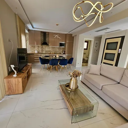 Agora Luxury Ii וילה לוטראקי