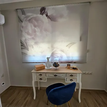 וילה Agora Luxury Ii לוטראקי